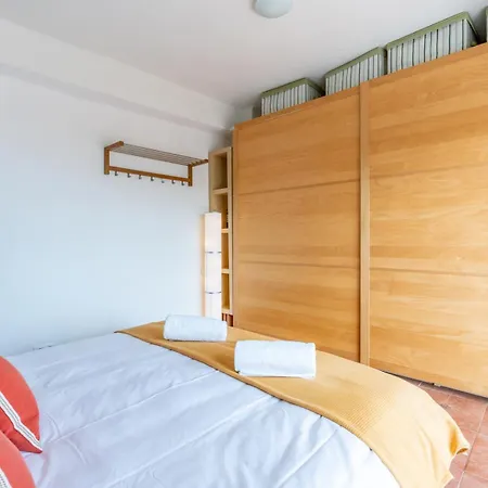 Entire Well Located 3 Bed Seaview Pass The Keys * Benalmadena