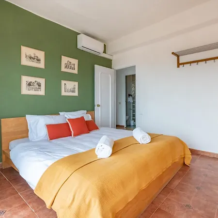 Entire Well Located 3 Bed Seaview Pass The Keys Apartment *