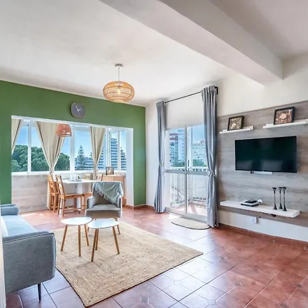 Apartment Entire Well Located 3 Bed Seaview Pass The Keys *