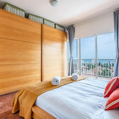 Entire Well Located 3 Bed Seaview Pass The Keys Apartment Benalmadena